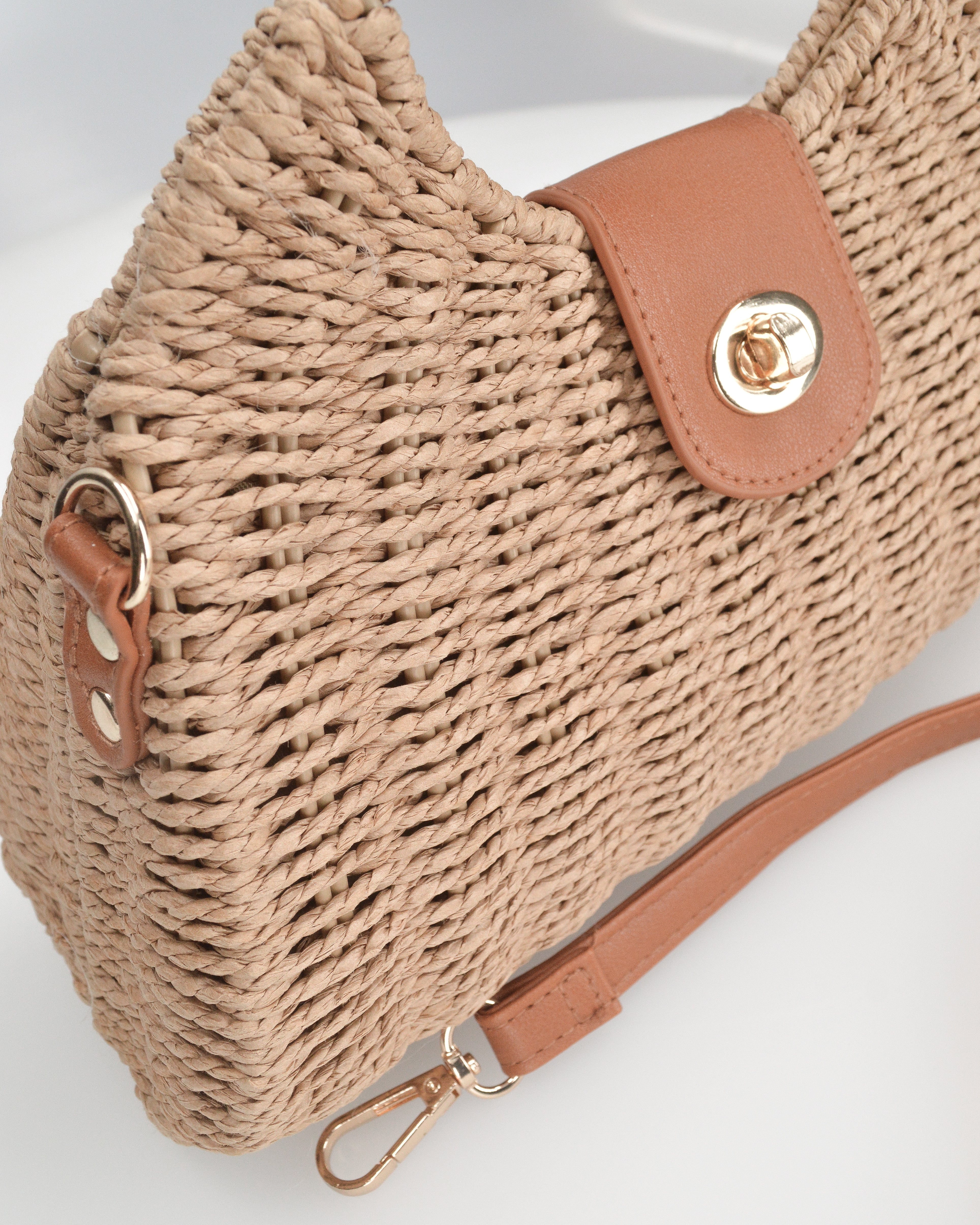 YESSA - borsa beige in materiale intrecciato con tracolla intrecciata - Image 4